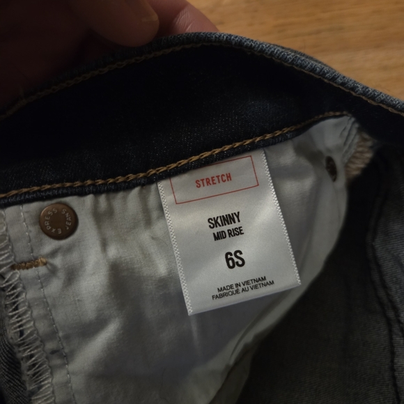 Express Women's Dark Blue Jeans - Picture 3 of 5